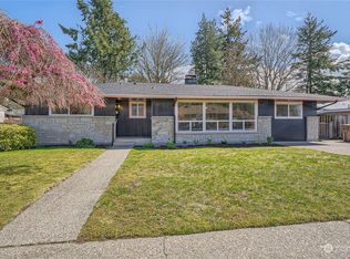 915 N Villard St, Tacoma, WA 98406