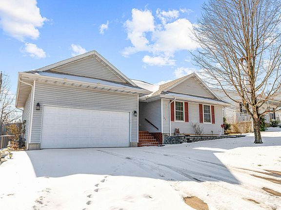 4th image of 123 Primrose Lane
