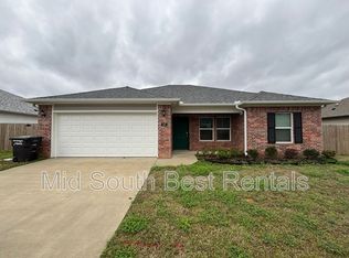 107 Redbud Ct, Jacksonville, AR 72076