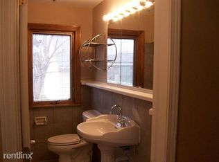 16187 Manchester Ave, Eastpointe, MI