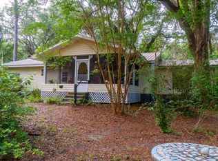 3751 NE Persimmon Dr, Pinetta, FL 32350