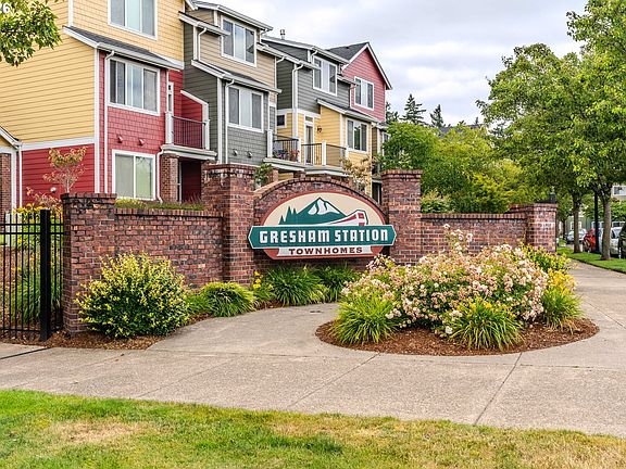 4th image of 866 NW Council Dr