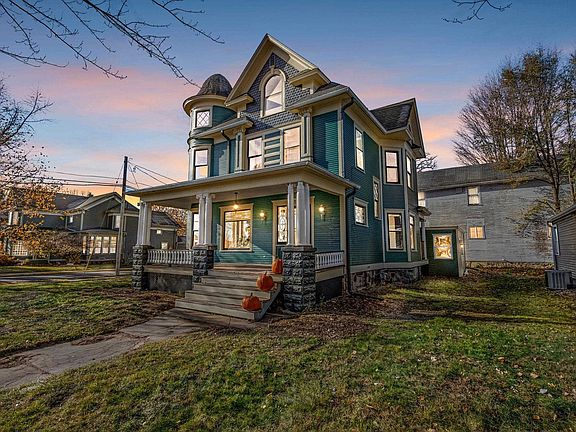 60th image of this home