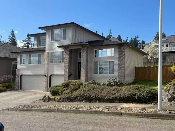 14301 SE Summit Dr, Clackamas, OR 97015