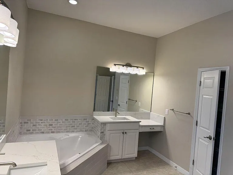 420 Park Lake Dr — Photo 39