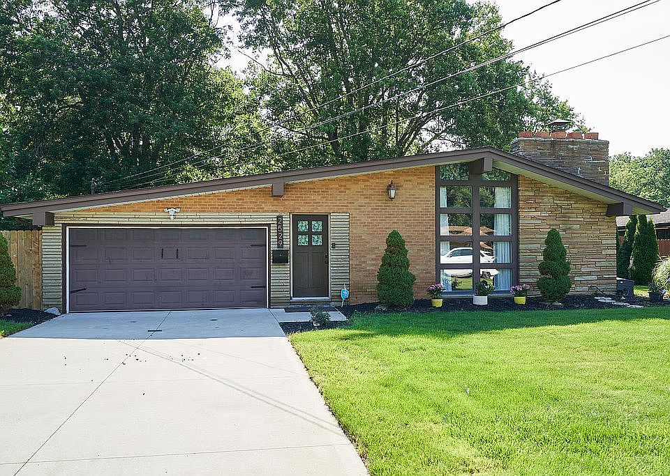 1st image of 2529 Brantwood Dr