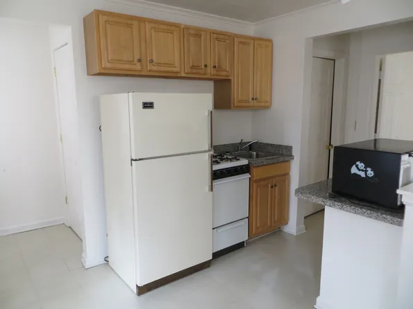 20 Bridge St #A, Nashua, NH 03060