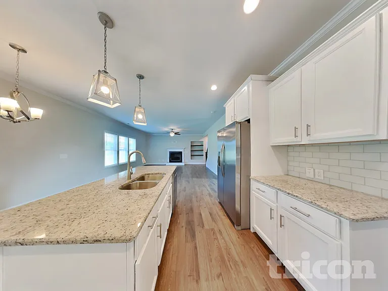 94 Hazelwood Rd — Photo 5