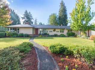 160 Lindner Ln, Eugene, OR 97404