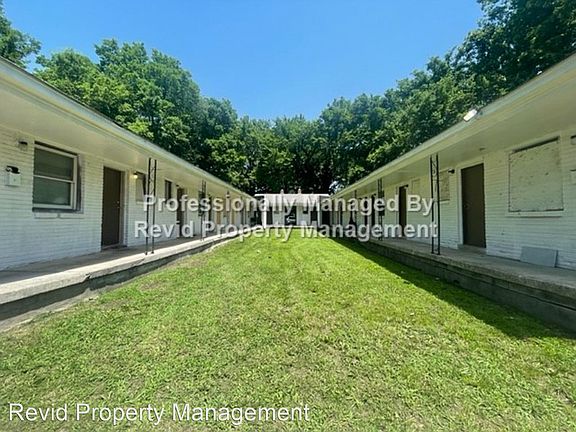 2nd image of 374 N Dunlap St #11336093