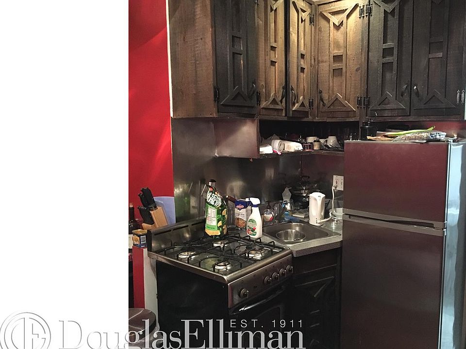 1st image of 520 E 14th St APT 37