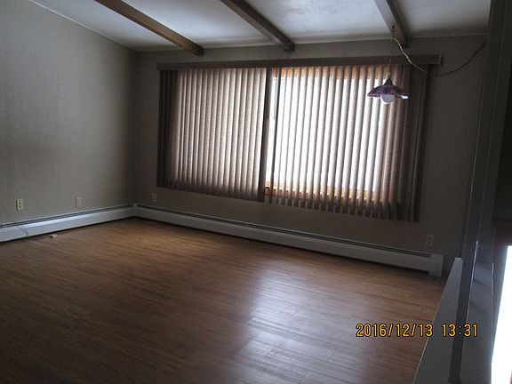Living Rm