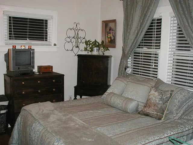 3215 Upas St — Photo 7