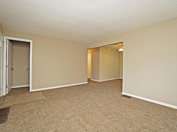 4th image of 1159 Madeleine Cir