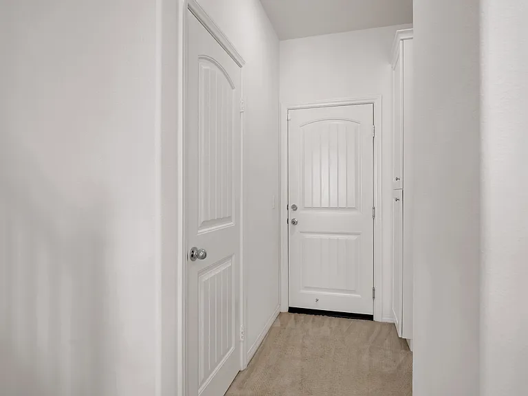 24134 Tuscany Ave — Photo 26