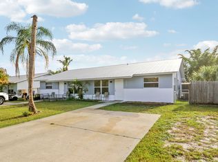 8807 SE Sandy Ln, Hobe Sound, FL 33455