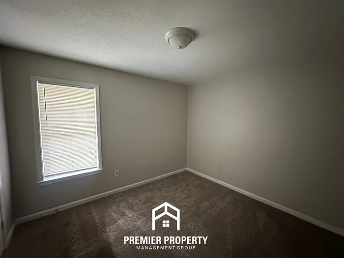 2462 Kimbark Woods Cv — Photo 18