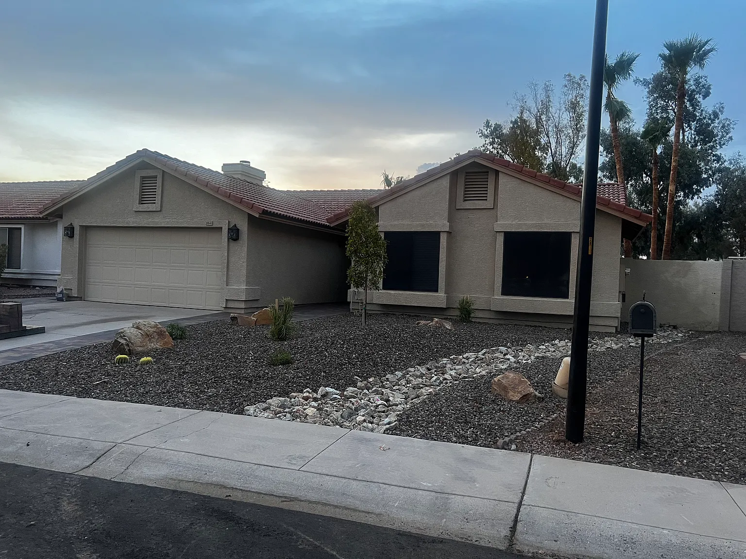 18848 N 73rd Dr — Photo 2