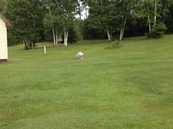 Large Back/Side Yard