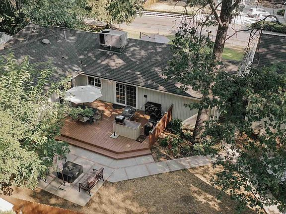 2nd image of 16985 W American River Dr