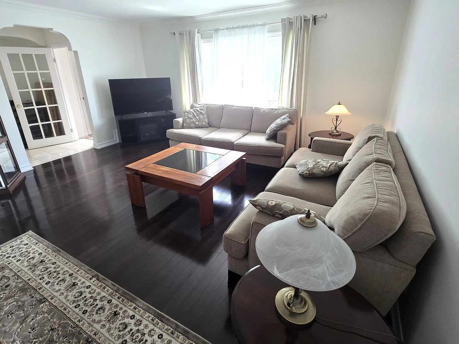 3 bed, $4,000 — Photo 3