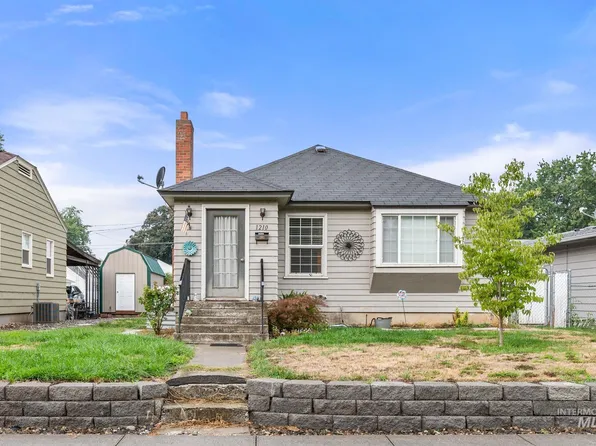 1210 10th St, Lewiston, ID 83501
