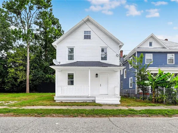 306 S Dyer St, Elizabeth City, NC 27909