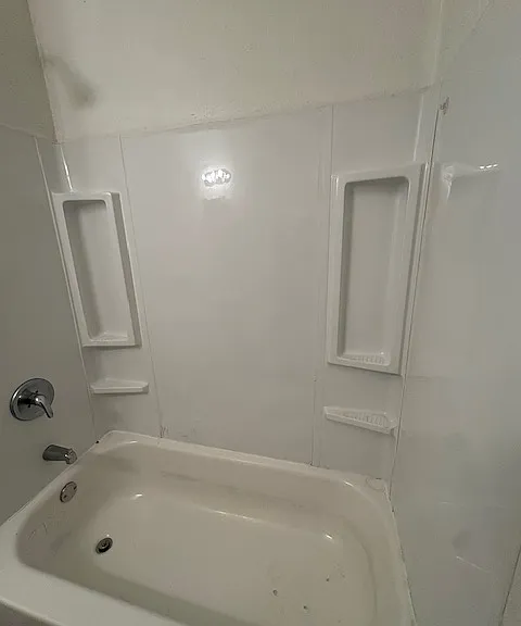353 Parker Ave #L1 — Photo 8