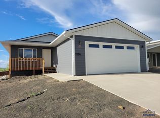 1154 Cobalt Dr, Rapid City, SD 57701