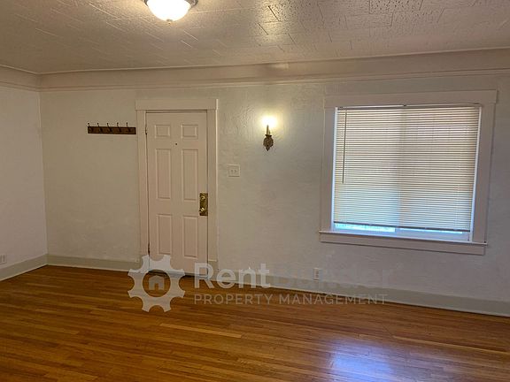 3rd image of 1605 Coal Ave SE #A