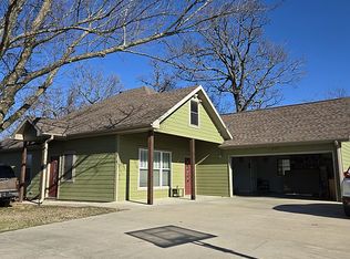 547 Yeager Rd, Springdale, AR 72762