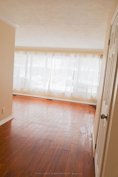 Brampton House for rent - 3 Bedrooms — photo 15