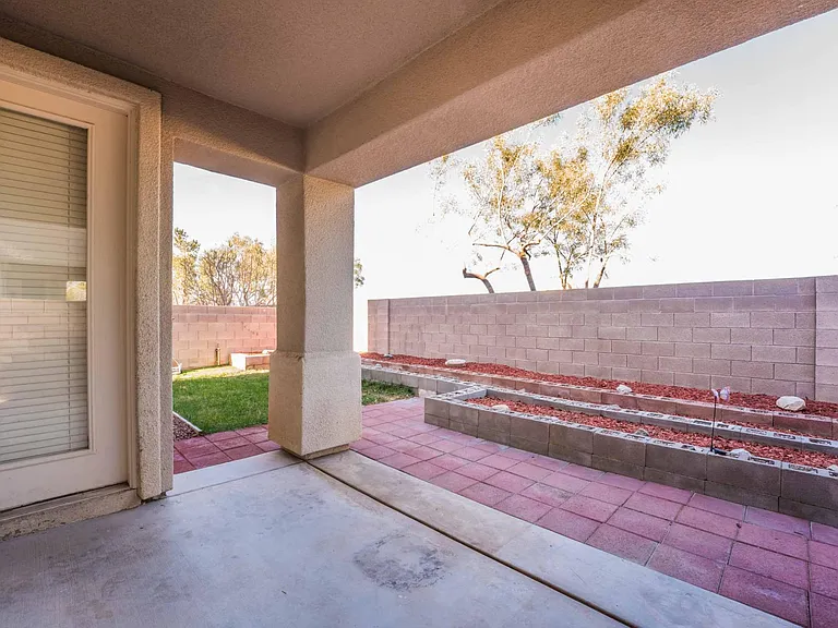 9142 Honey Maple Ave — Photo 33