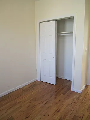 Rented by Compass | media 10