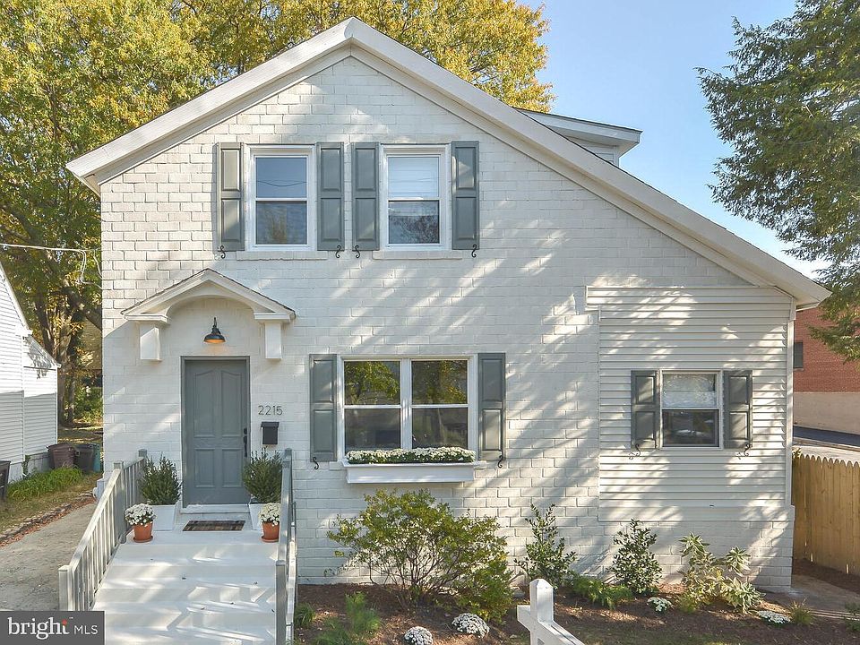1st image of 2215 N Albemarle St