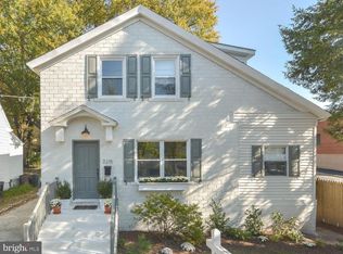 2215 N Albemarle St, Arlington, VA 22207