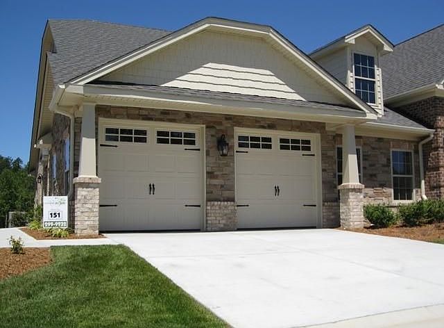 1st image of 3619 Sainsbury Ln
