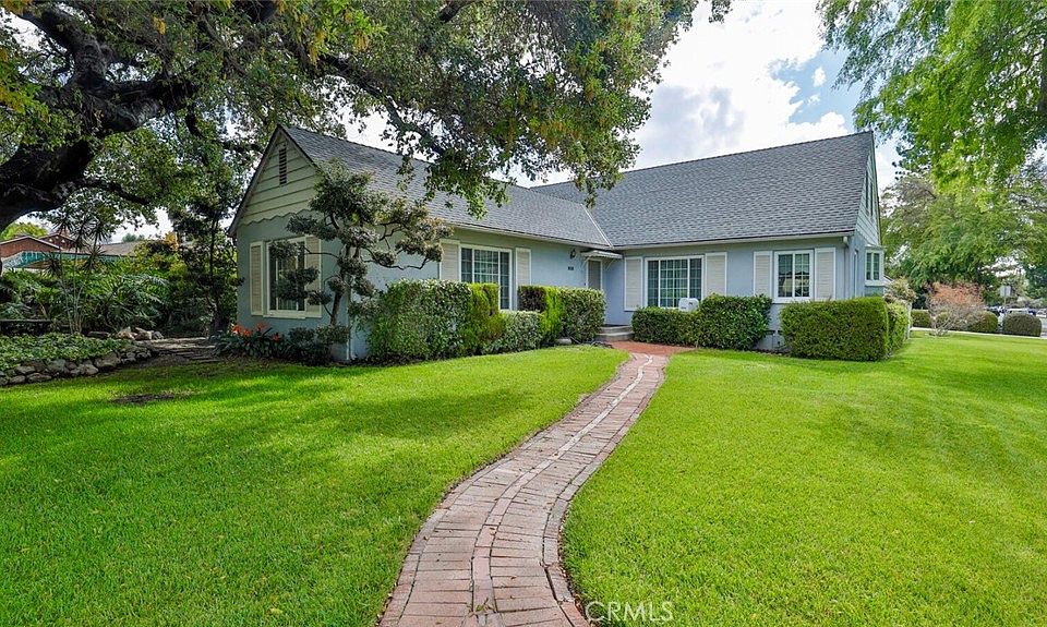 1st image of 1910 Westwood Pl