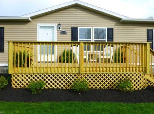 2157 Columbiana Rd, New Springfield, OH 44443