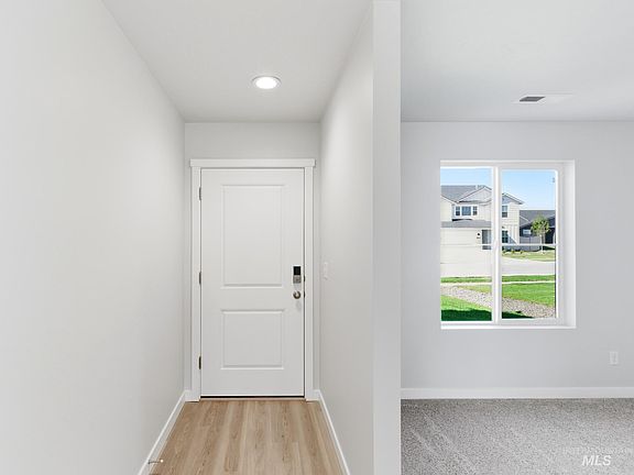 2nd image of 3660 E Jamestown Dr