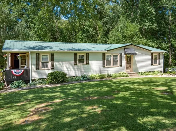 64310 N 26th Rd, Bethesda, OH 43719