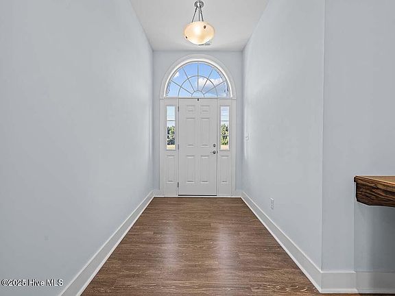 2nd image of 102 Sky Vista Road
