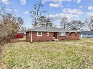 117 Perry St, Centerville, TN 37033