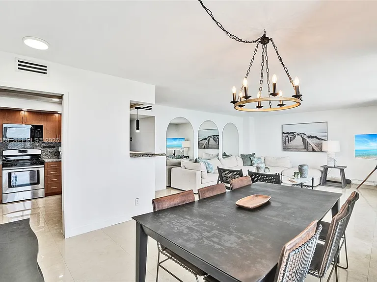 2030 S Ocean Dr #821 — Photo 6