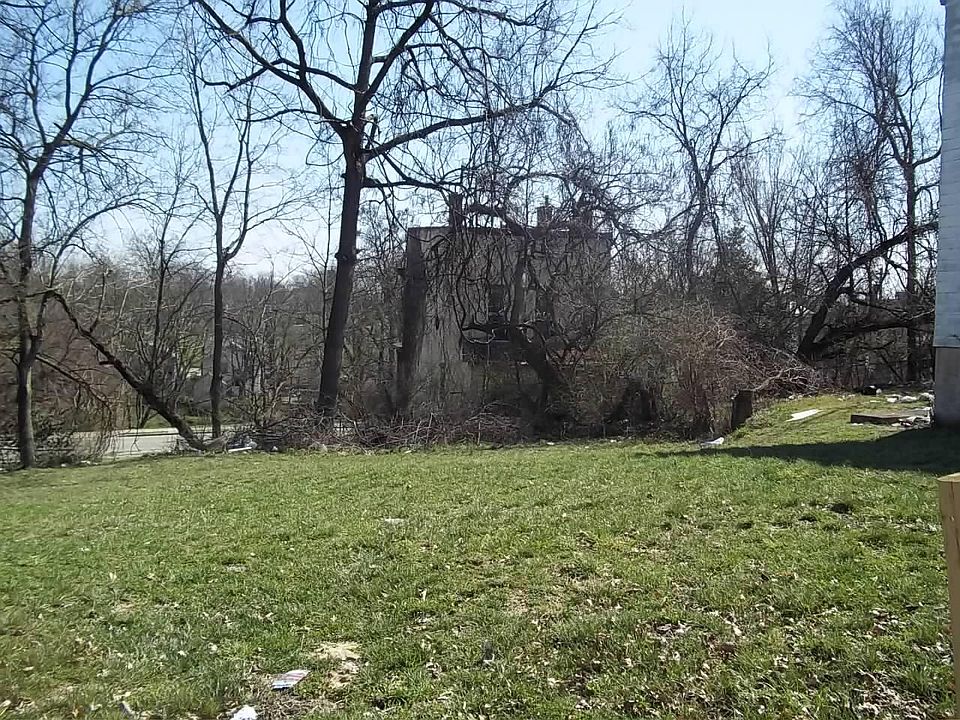 1st image of 956 Mansion Ave
