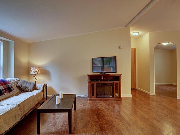 4th image of 11416 141st Ave Ct N