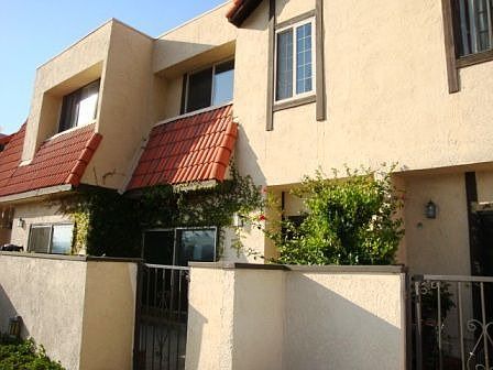 2nd image of 27605 Nugget Dr APT 2