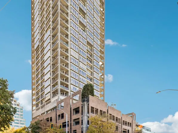 2125 1st Ave APT 1703, Seattle, WA 98121