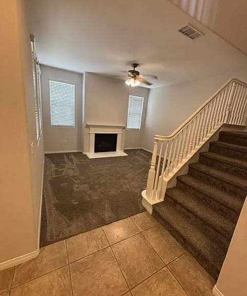 376 Town Forest Ct — Photo 5