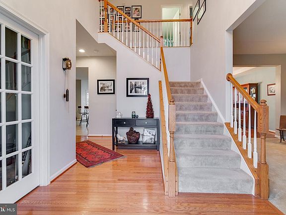 Large open entryway